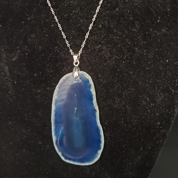 Necklace - Picture 5 of 6